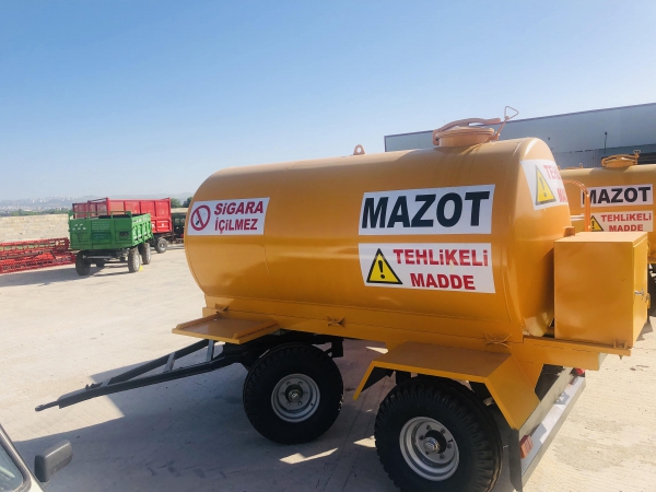 3 Ton Tek Dingil Akaryakıt Tankeri